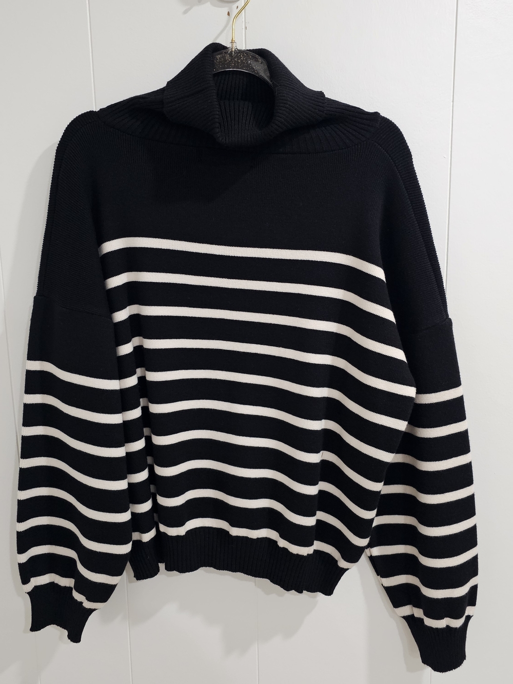 Pistache Italian Knit Sweater S Black Cream Striped Turtleneck Old Money Preppy - Picture 4 of 11